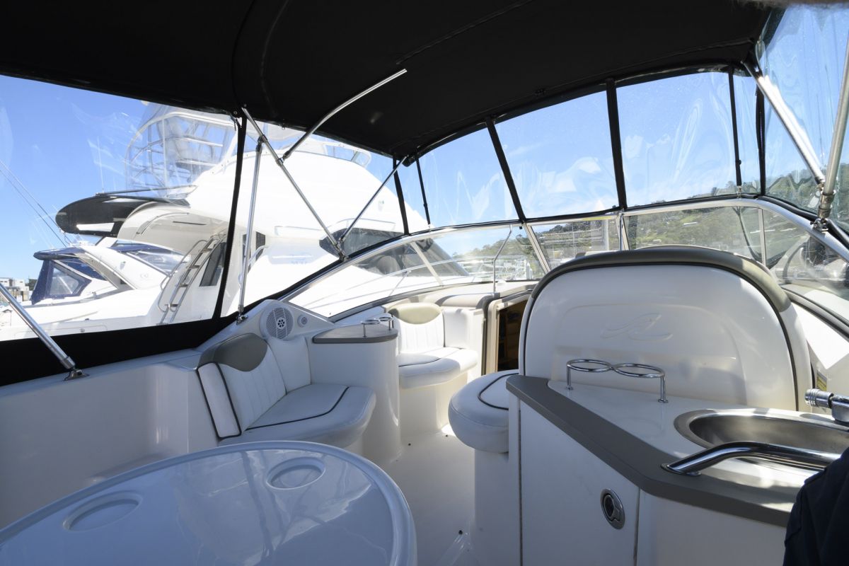 Sea Ray 240 Sundancer
