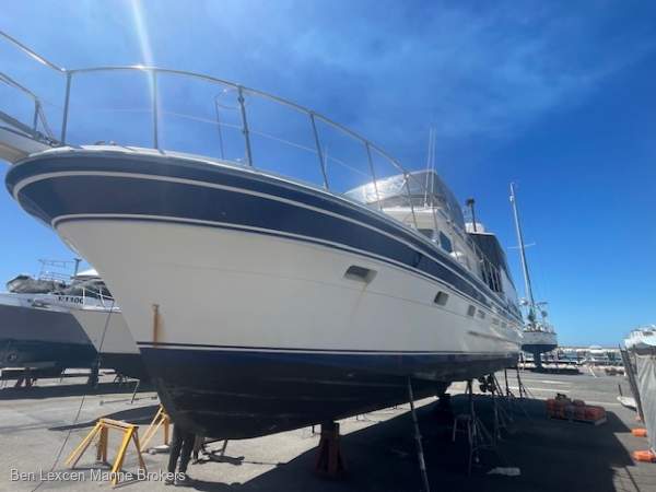 Ranger 49 Flybridge
