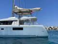 Lagoon 52
