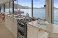 Domani Houseboat Holiday Home on Lake Eildon:Domani on Lake Eildon