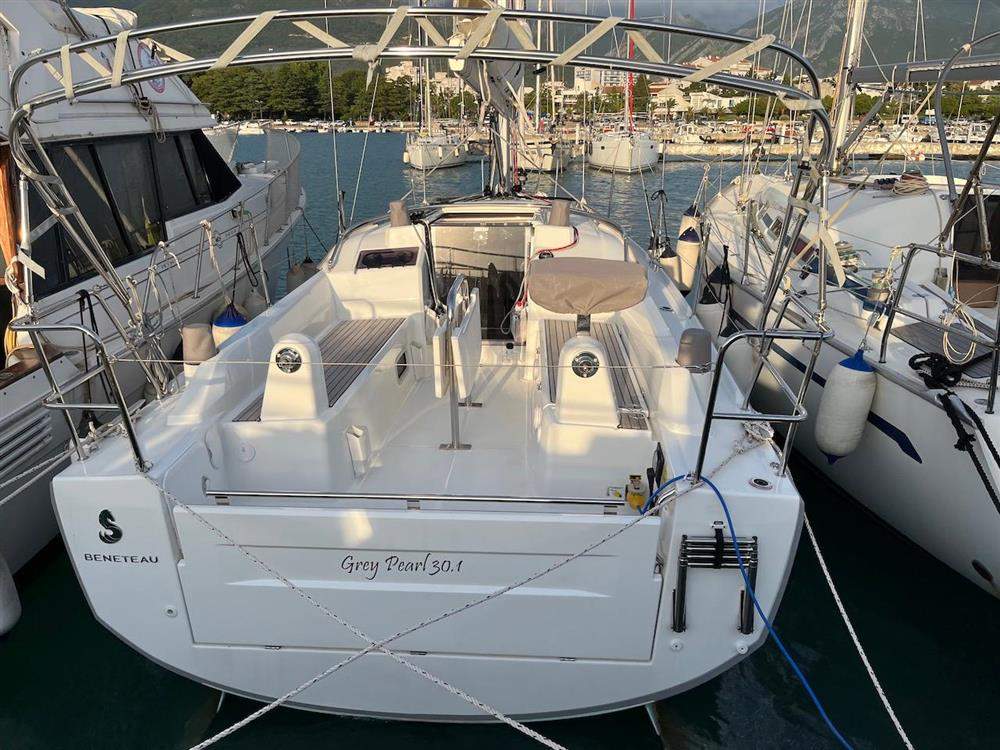 Beneteau Oceanis 30.1