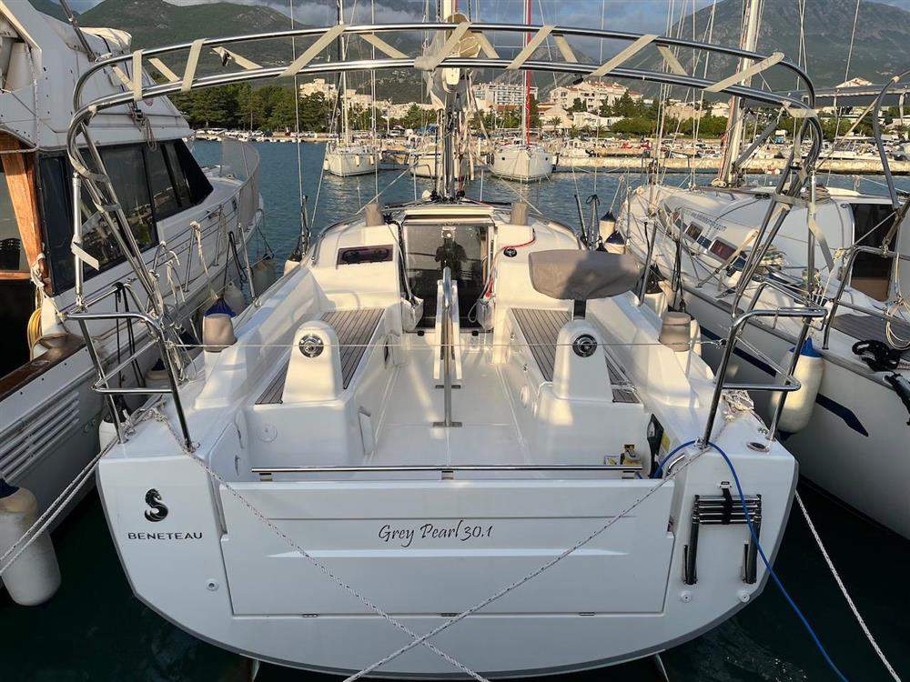 Beneteau Oceanis 30.1