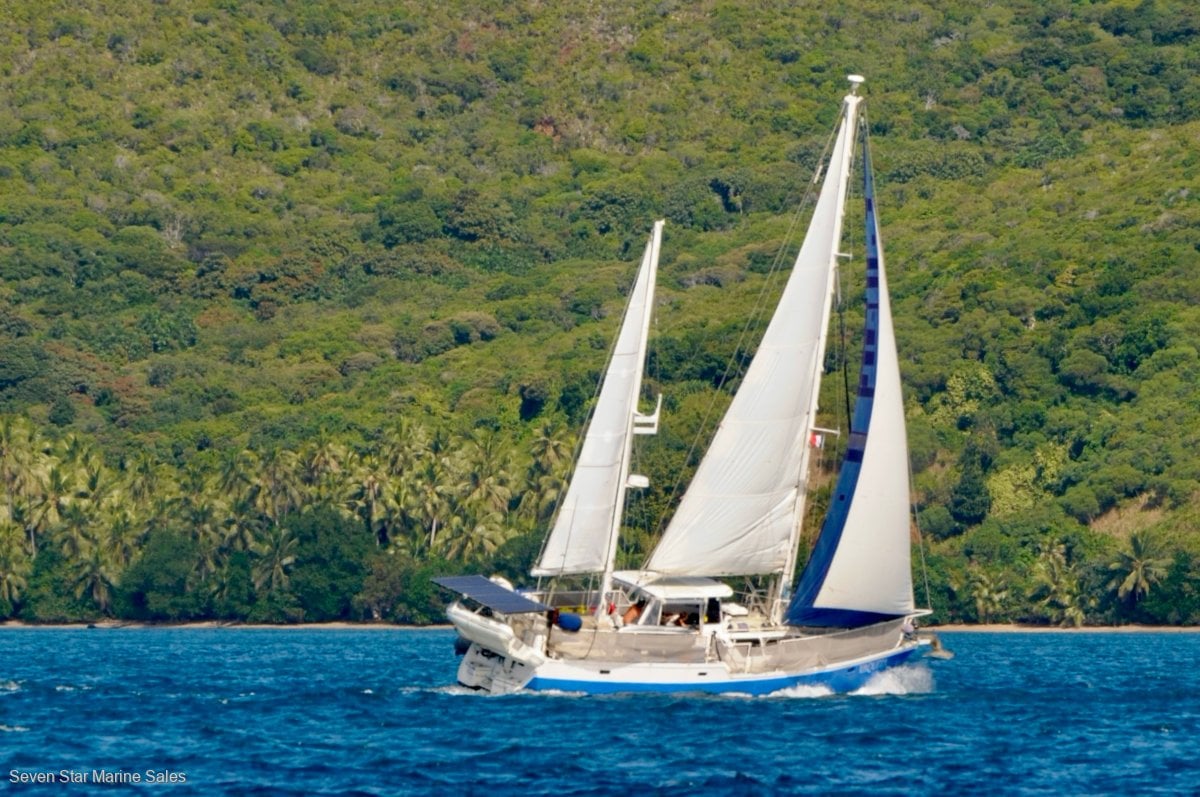 Roberts 44 Centre Cockpit Absolute Turnkey World Cruiser