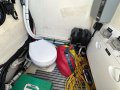 VMax 24 Offshore Sportfisher In 2C SURVEY:Toilet with Holding Tank