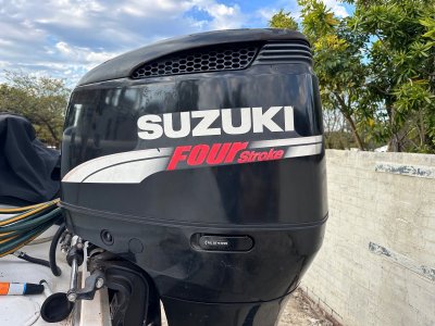 Suzuki DF225 Outboard
