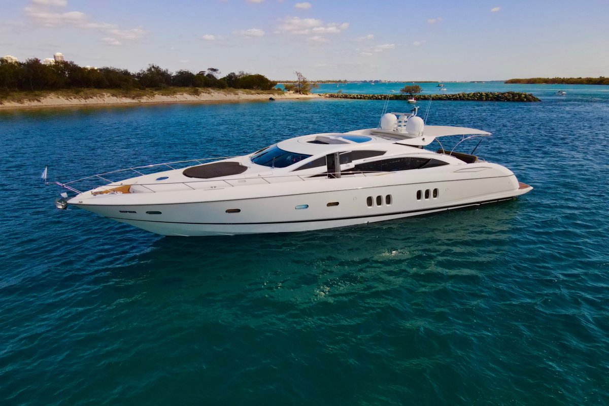 Sunseeker Predator 82 - Excellent condition- Australian Delivered.