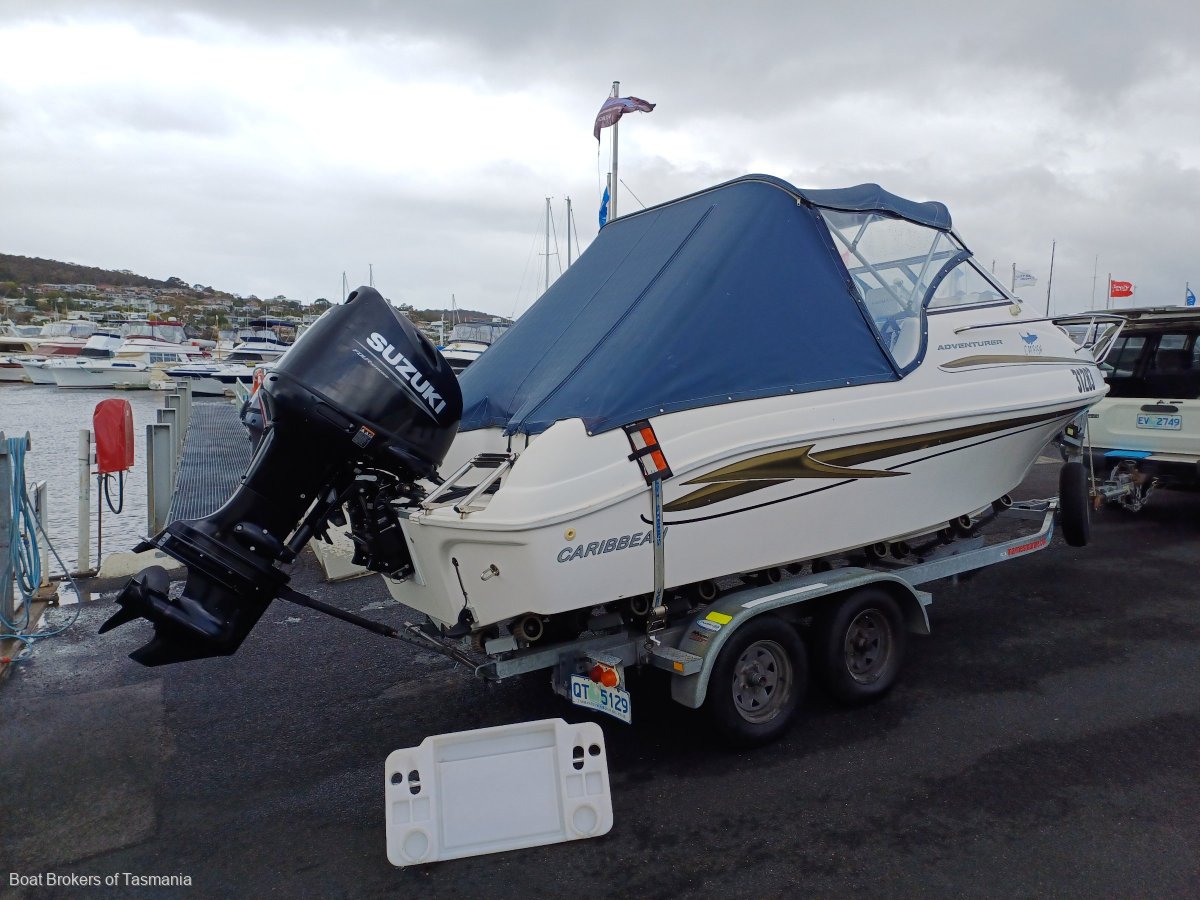 CATFISH Caribbean Adventurer Brand new Suzuki 140hp. 20 hours only! Boat Brokers of Tasmania