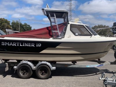 Used Haines Signature 575f for Sale, Boats For Sale