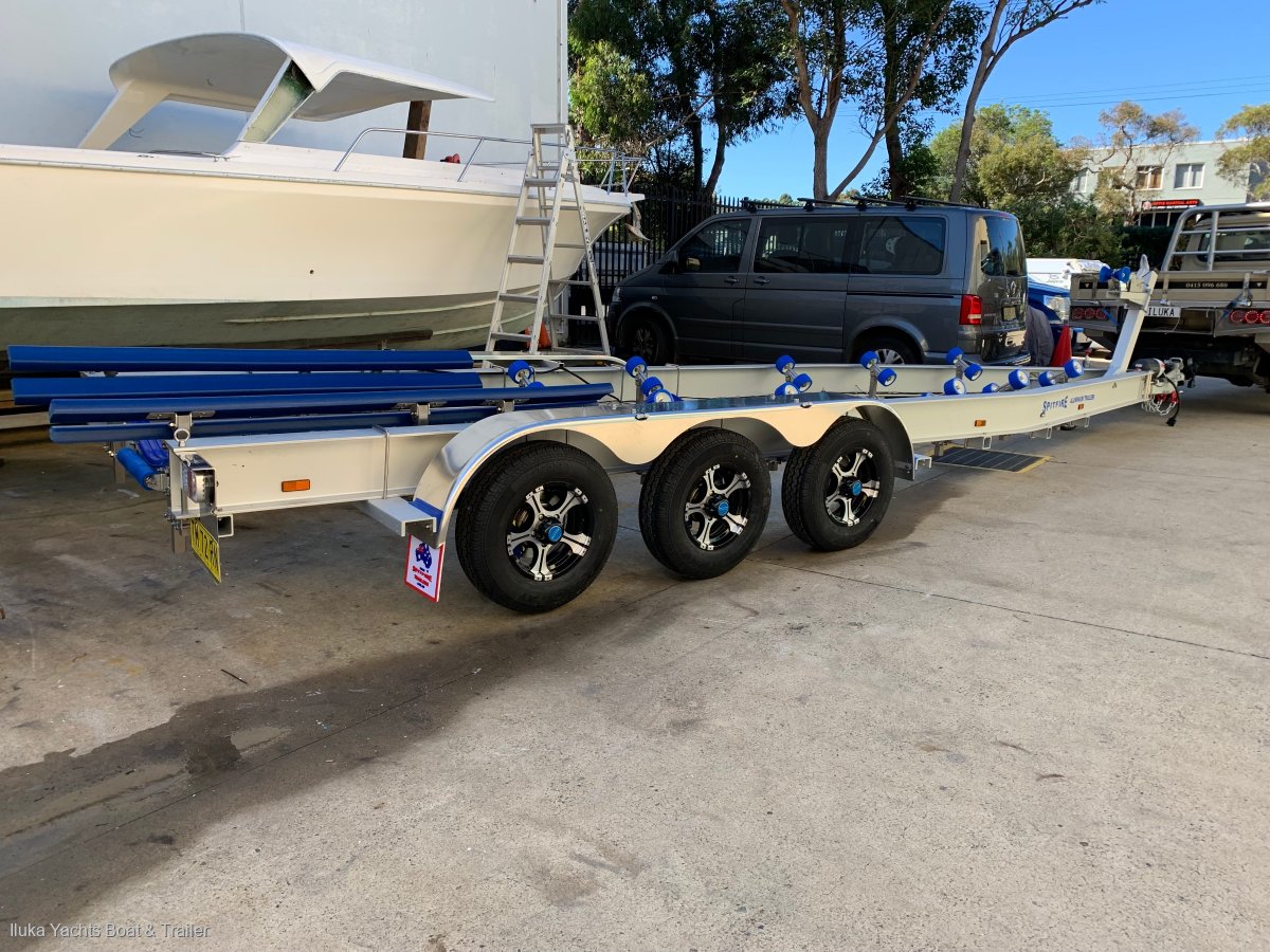 ALUMINIUM 4.5T BOAT TRAILER TRI-AXEL