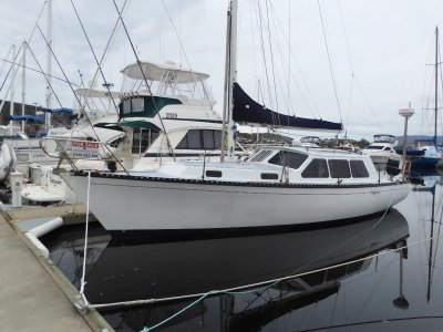 Huon 33 Pilothouse Yacht EXCELLENT CONDITION, MANY UPGRADES!