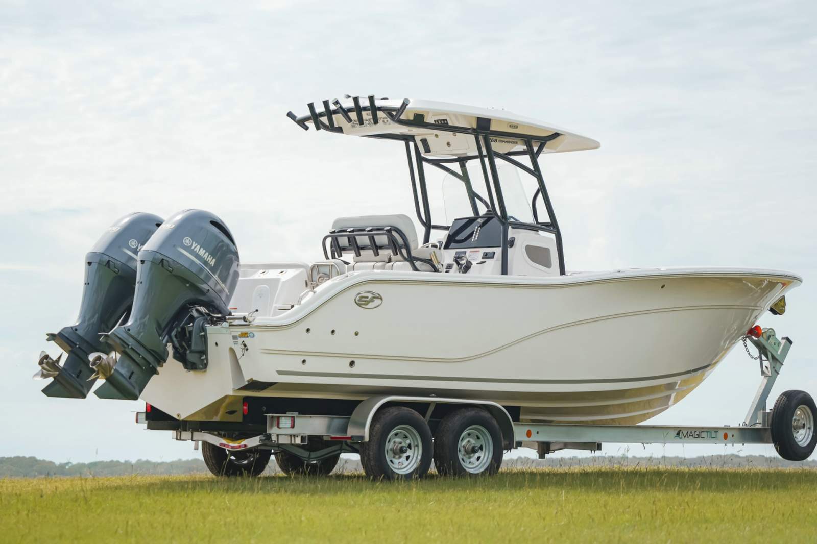 New Sea Fox 268 Commander