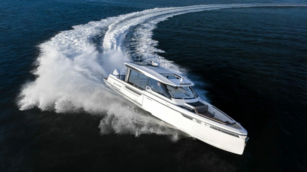 Saxdor Yachts 400 GTC