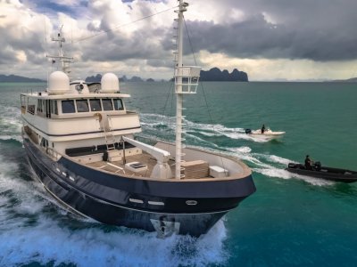 Cheoy Lee Serenity 90 Expedition Motor Yacht