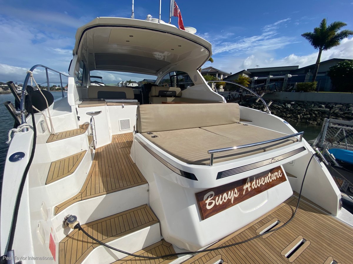 Azimut Atlantis 43 -One owner since new- Serviced and turn key