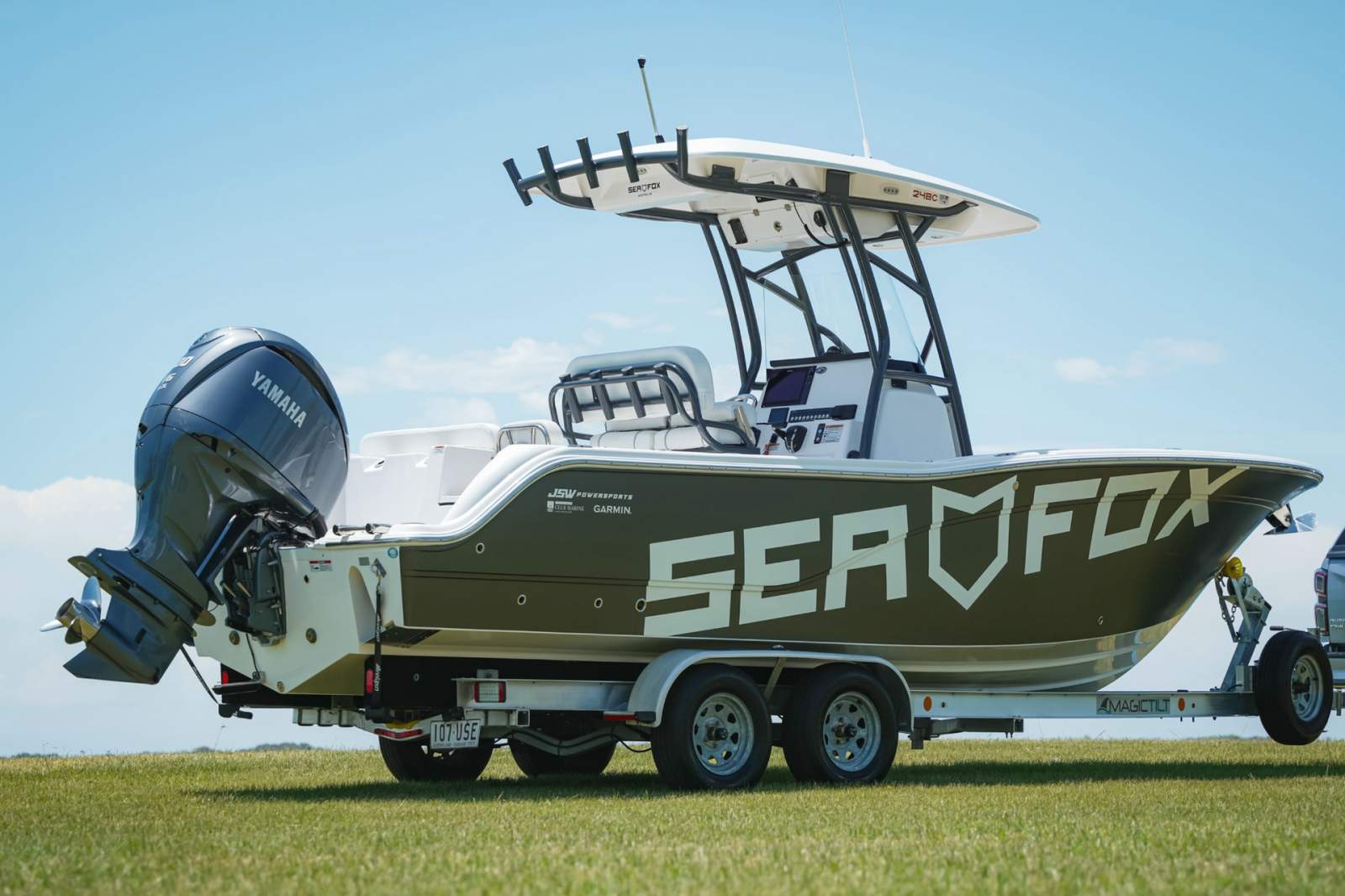 Sea Fox 248 Commander