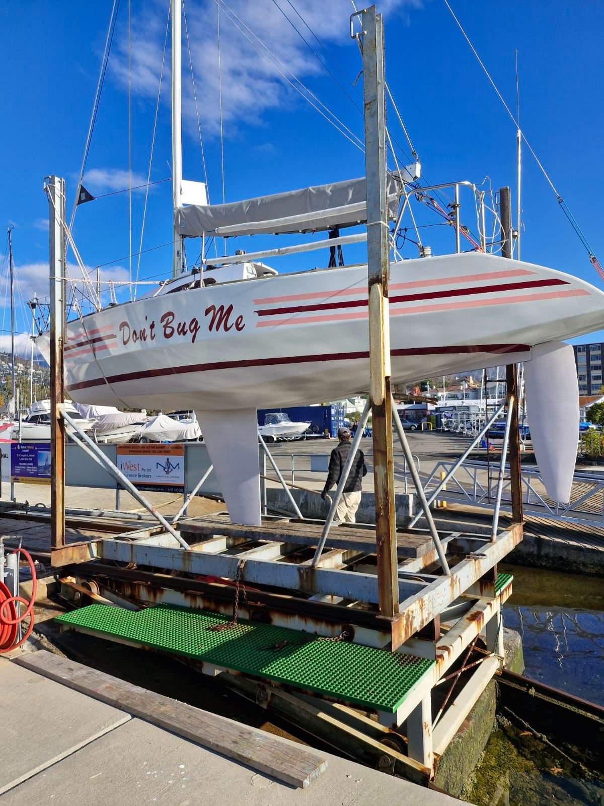 Custom Racer – Dont Bug Me