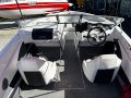 Glastron GT 185 AS NEW CONDITION 2015 MODEL