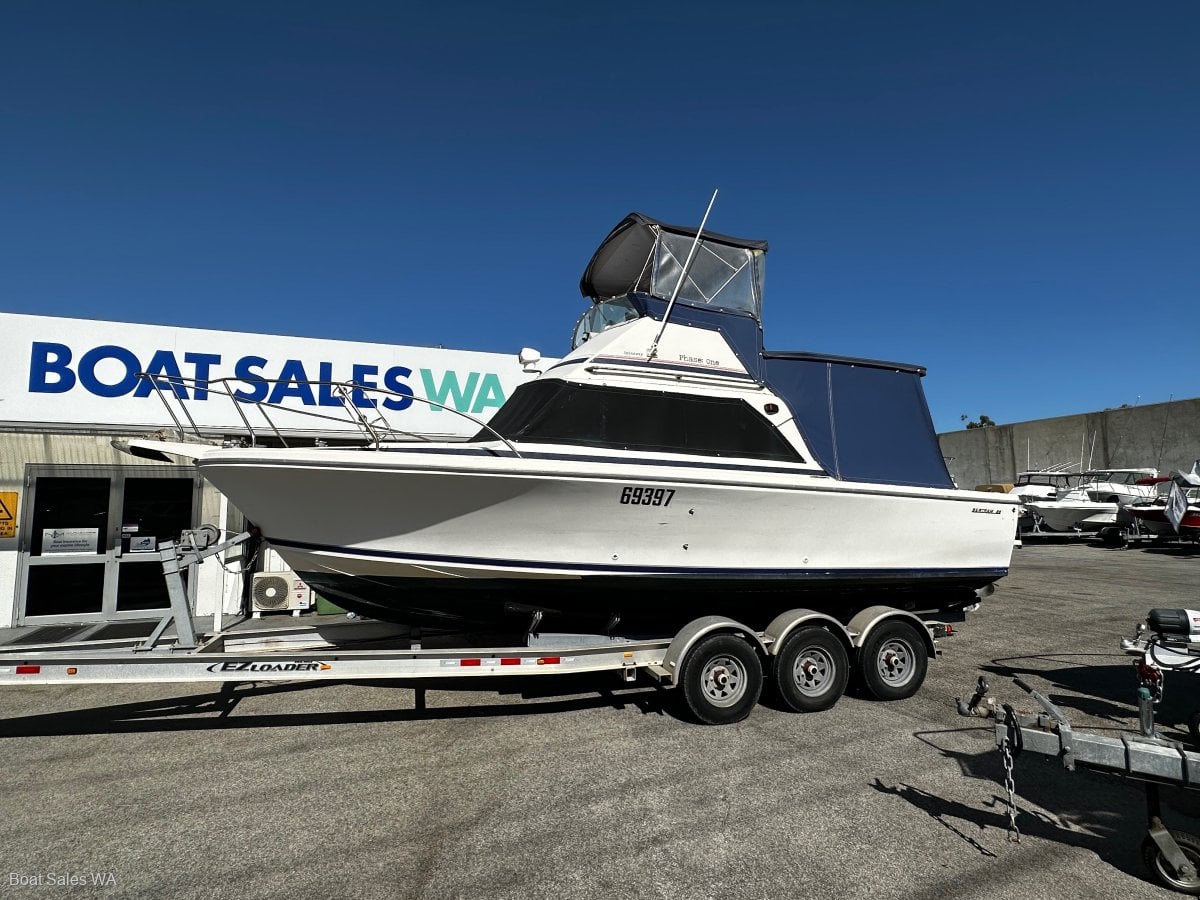 Bertram 25 Flybridge Trailer Boats Boats Online for Sale