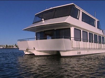 Broadwater Craft 60 Charter Houseboat 60 MURRAY RIVER HOUSEBOAT