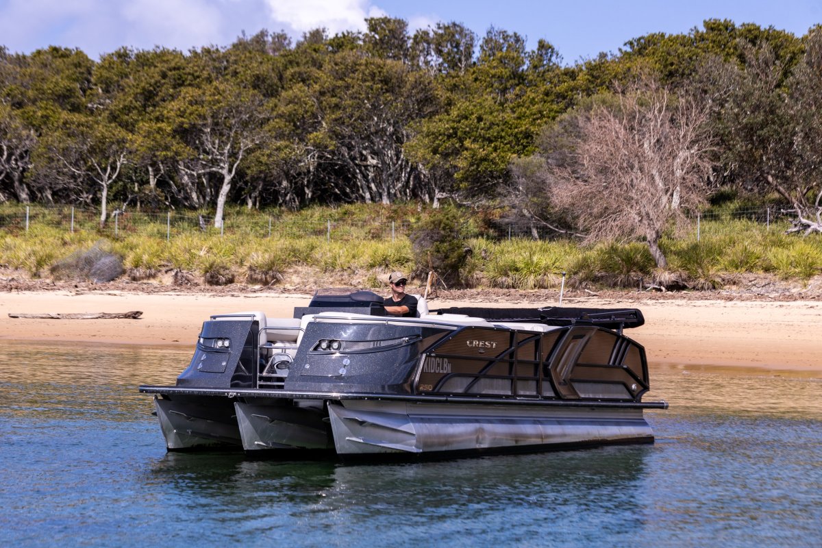 Crest Pontoons Savannah 250 Sls Power Boats Boats Online for Sale
