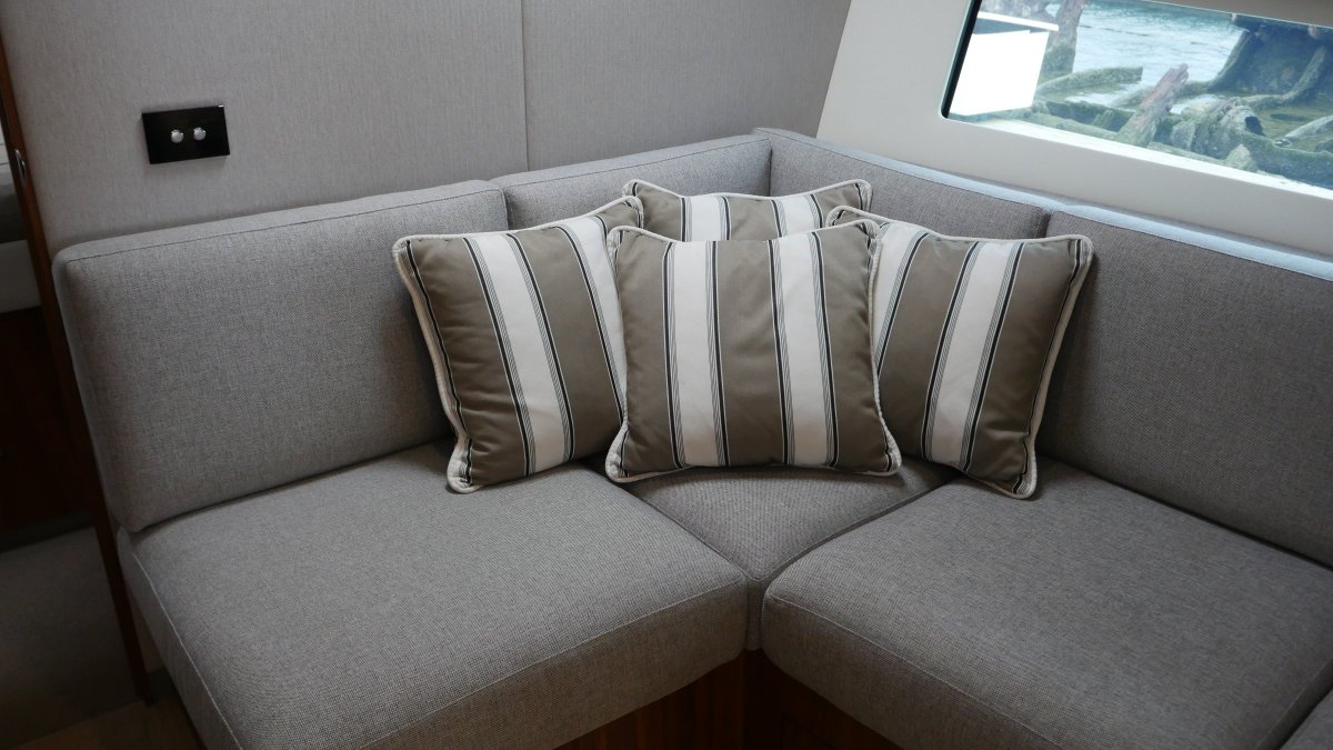 Alegria Riviera 4800 Sport Yacht Boat Brokers of Tasmania