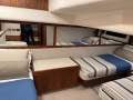Riviera 4800 Sport Yacht