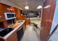 Cruisers Yachts 300 Express - Style & Performance!