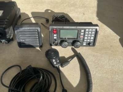 ICOM IC-801E MF/HF SSB RADIO