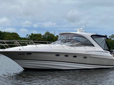 Regal 4460 Sports Cruiser Diesel with IPS drives