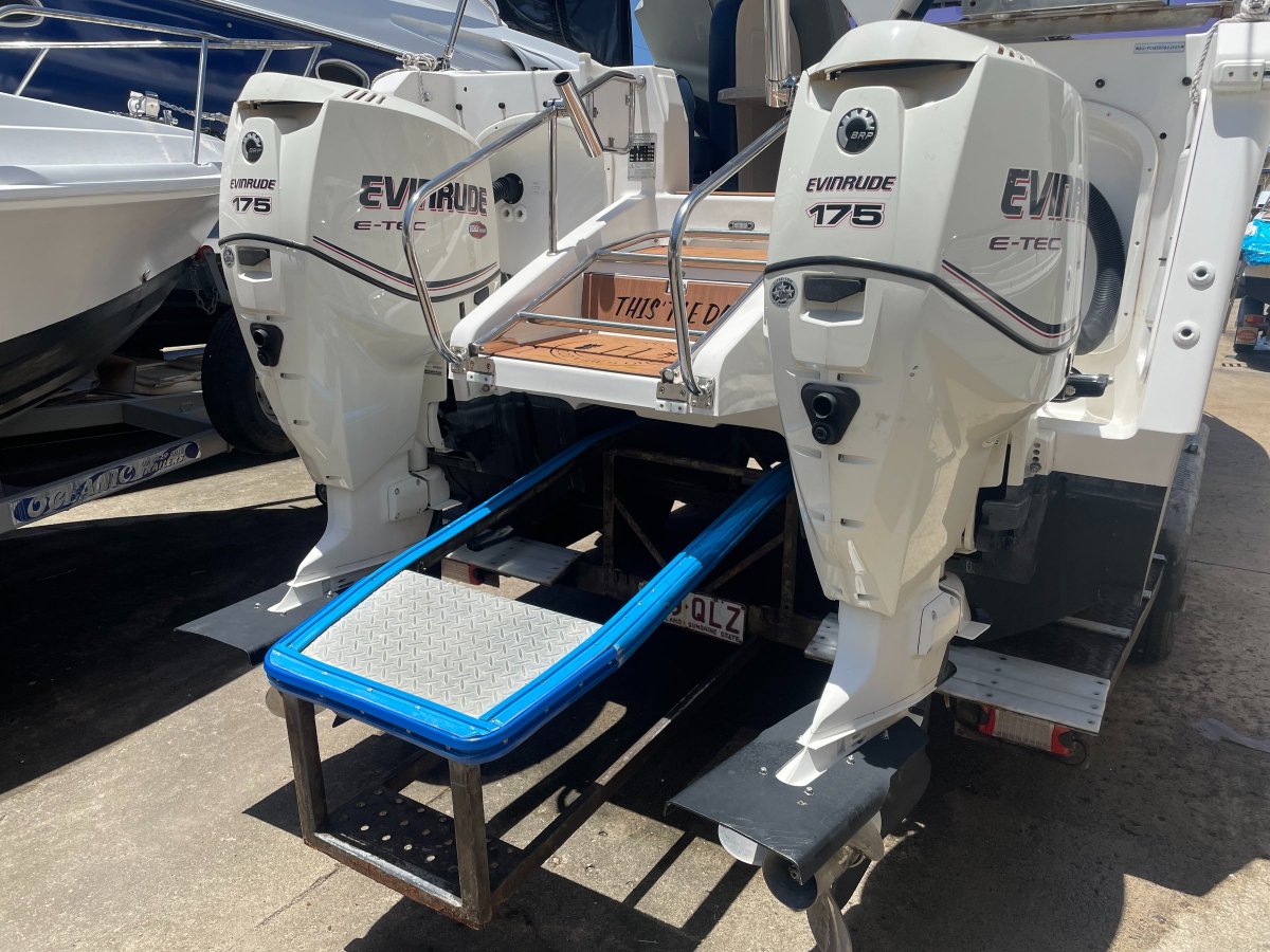 2x 175HP 2008 Evinrude ETEC Engines only
