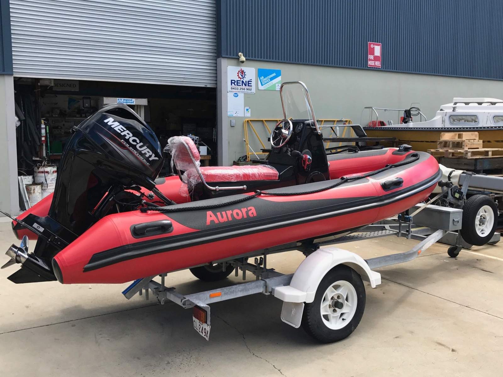New Aurora Adventure V380 Family Day Boat:Aurora Adventure V 380