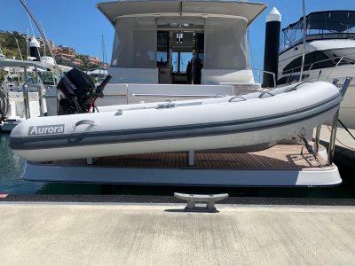 Aurora Reefrider CL 310 - Light weight aluminium hull, inflatable, tender