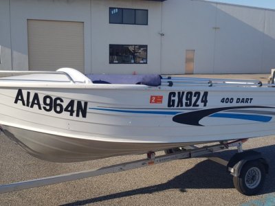 Quintrex 400 Dart painted open boat package