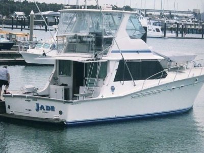 Cresta 46 Flybridge 1989 With Extended Keel, 3 Cabins, Upstairs Galley