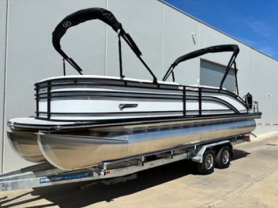 Harris Flotebote Solstice 250 and Trailer $239,000.00