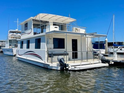 Sunstar Twin deck Catamaran Houseboat