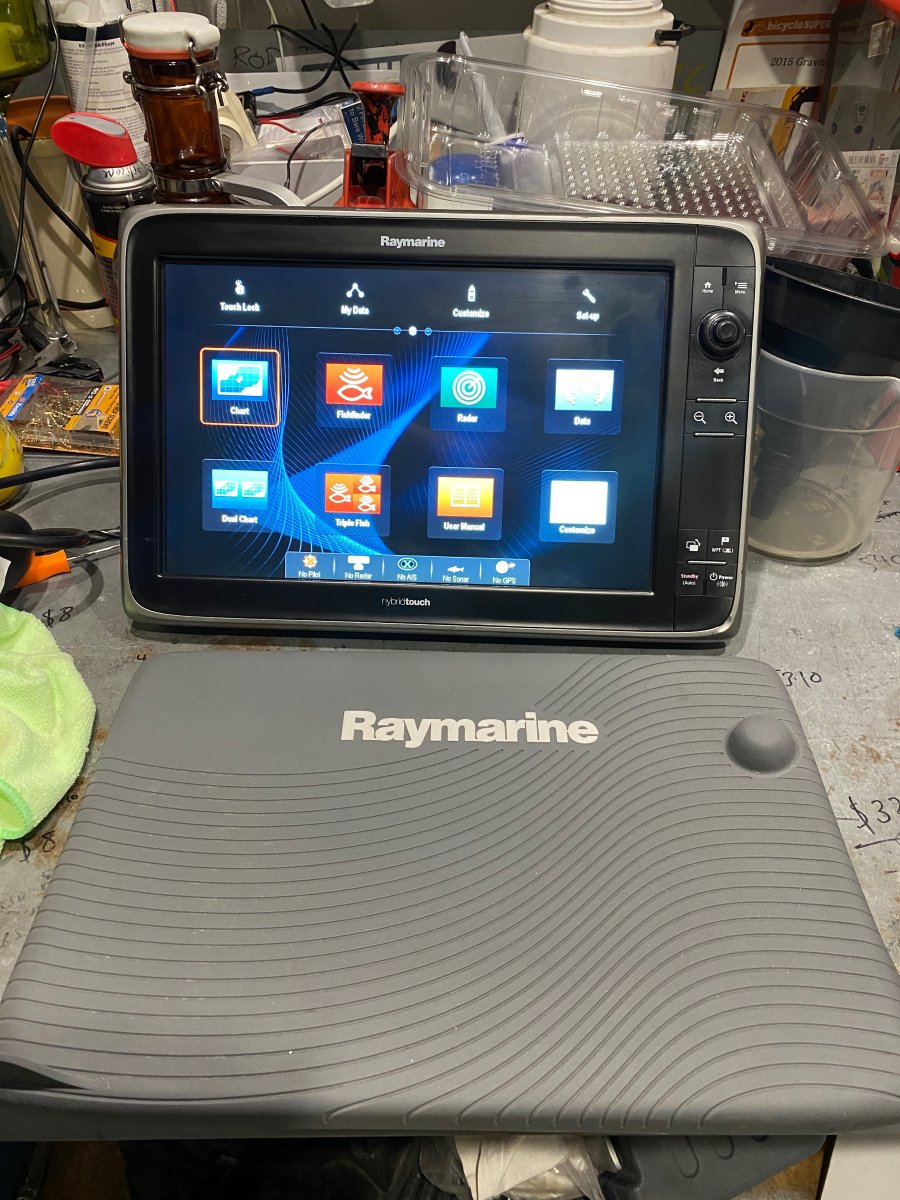 Raymarine E165 Hybrid Touch Screen Fish Finder for Sale