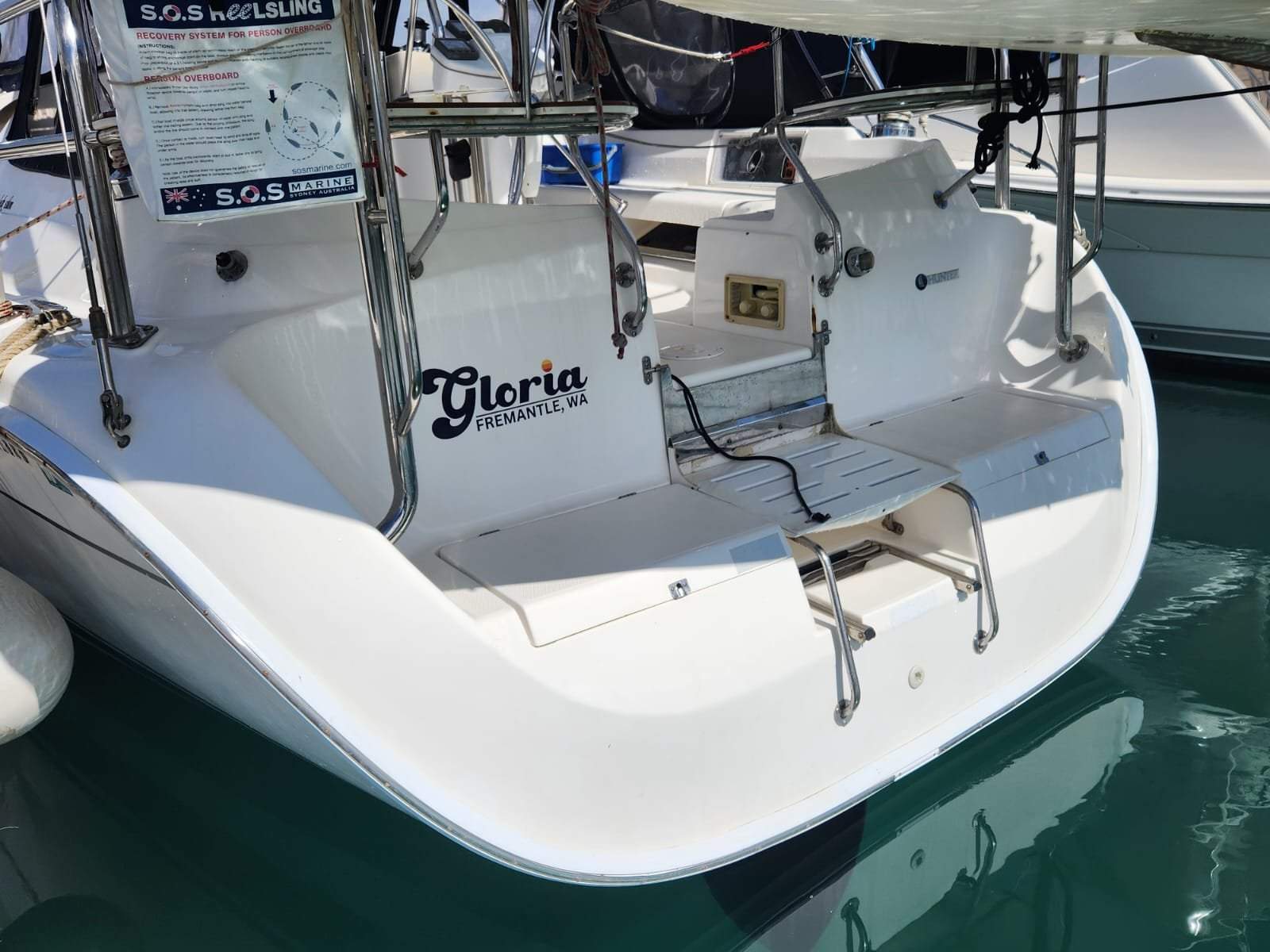 Hunter 41 Deck Salon -Fresh antifoul and ready to sail