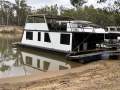 Your own sandy beach mooring on the Murray River
