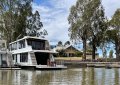 You can live fulltime on this Houseboat with easy
