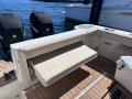 Boston Whaler 285 Conquest:Foldable Rear seat