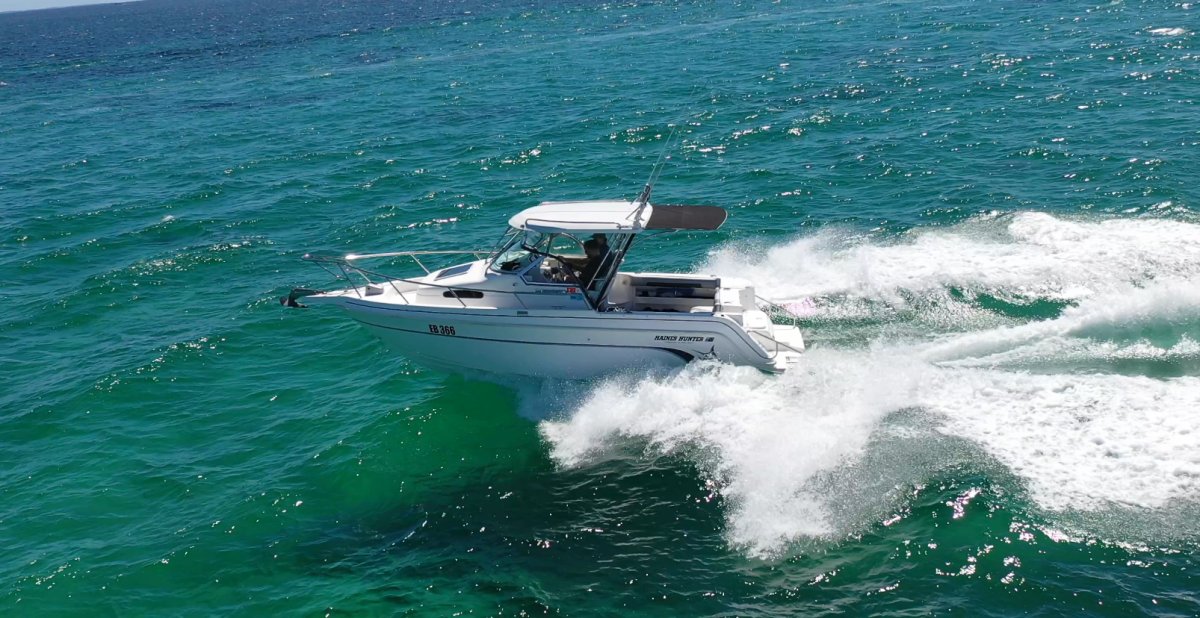 Haines Hunter 680 Patriot