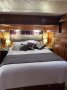 Carver 530 Voyager:Master cabin with queen bed