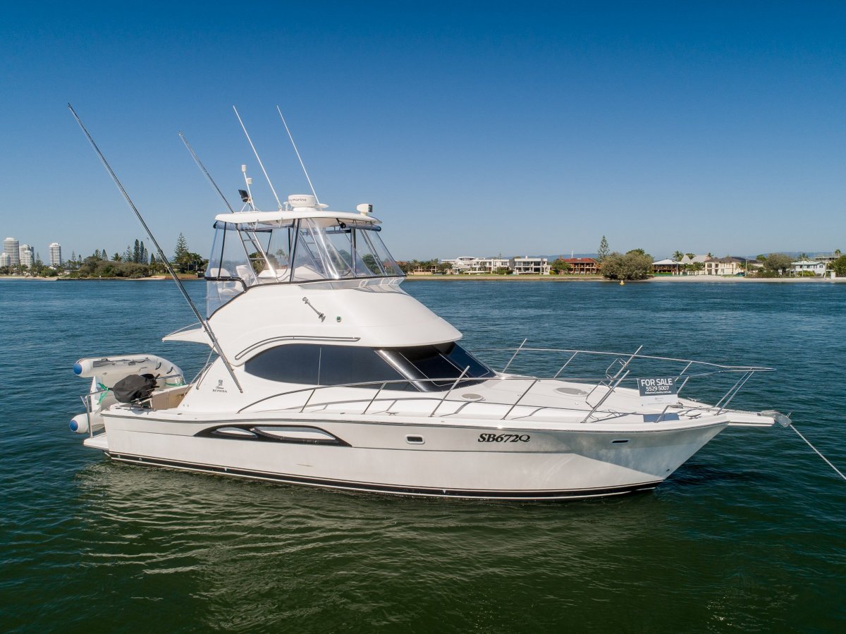 Riviera 37 Open Flybridge Platinum