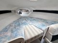 Carver 280 Express 2014 Motor and Leg.