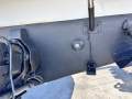 Carver 280 Express 2014 Motor and Leg.