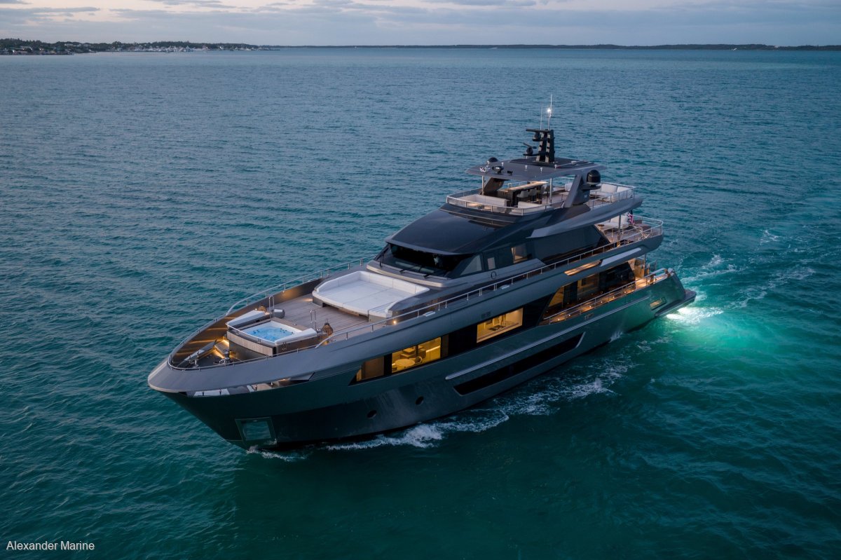 Ocean Alexander 35P