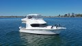 Riviera 3350 Flybridge