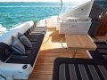 Riviera 4800 Sport Yacht