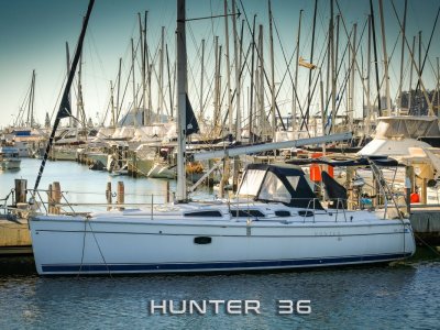 Hunter 36 ~ Shoal draft ONLY 1.5m